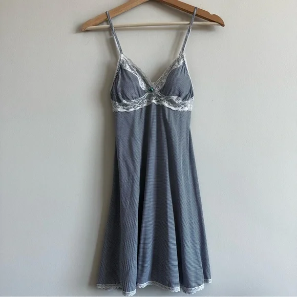 Victoria Secret Modal & Lace Mini Slip - Picture 2 of 12